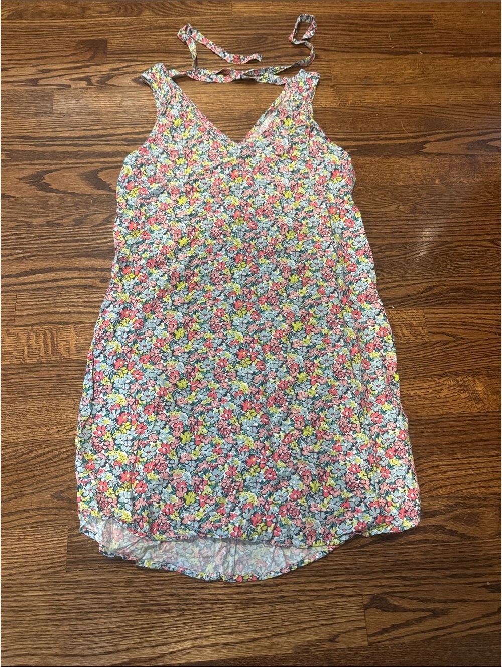 GAP Floral V-Neck Dress in Coral, Pink, Navy and Yellow Size Small